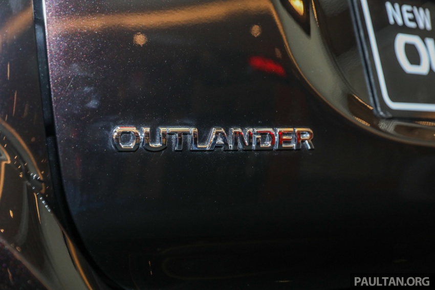 GALLERY: CKD Mitsubishi Outlander 2.0 4WD detailed 717725