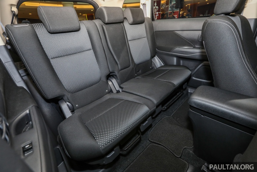 GALLERY: CKD Mitsubishi Outlander 2.0 4WD detailed 717804