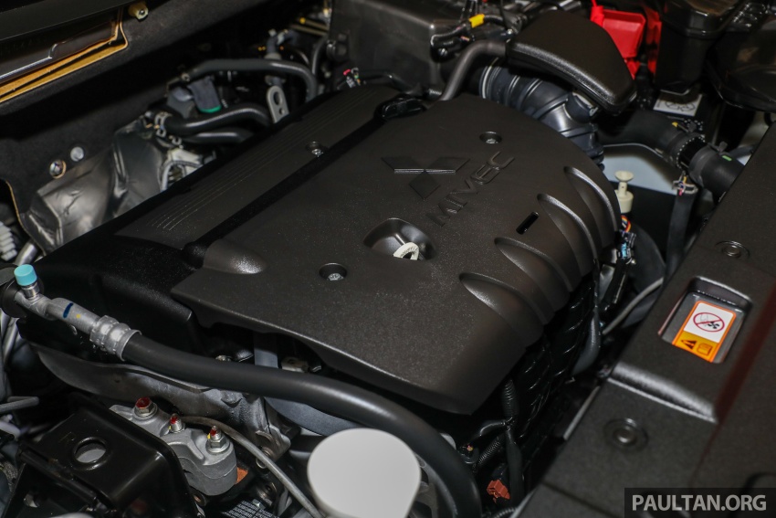 GALLERY: CKD Mitsubishi Outlander 2.0 4WD detailed 717857