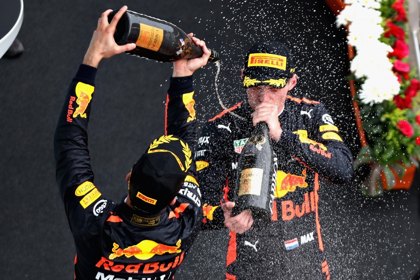 2017 Malaysian GP: Verstappen wins thrilling final race 717677
