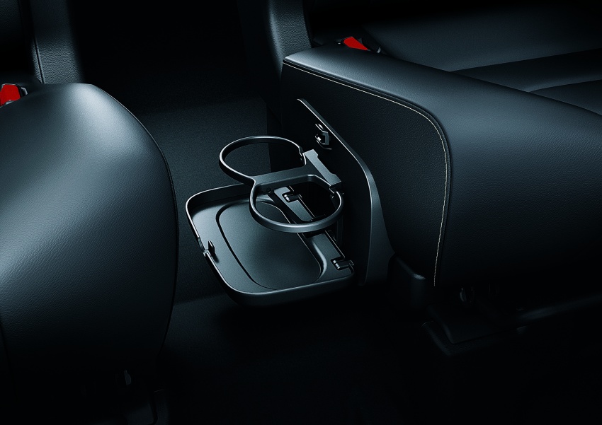 Toyota Innova 2.0X kini varian tertinggi –  kit badan baharu, lampu LED, tempat duduk kapten, RM132,800 720592