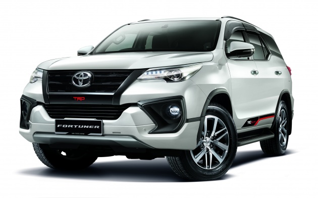 Toyota Fortuner ditambah dengan varian 2.4 VRZ 4×4 dan 4×2 baharu, brek cakera belakang untuk semua