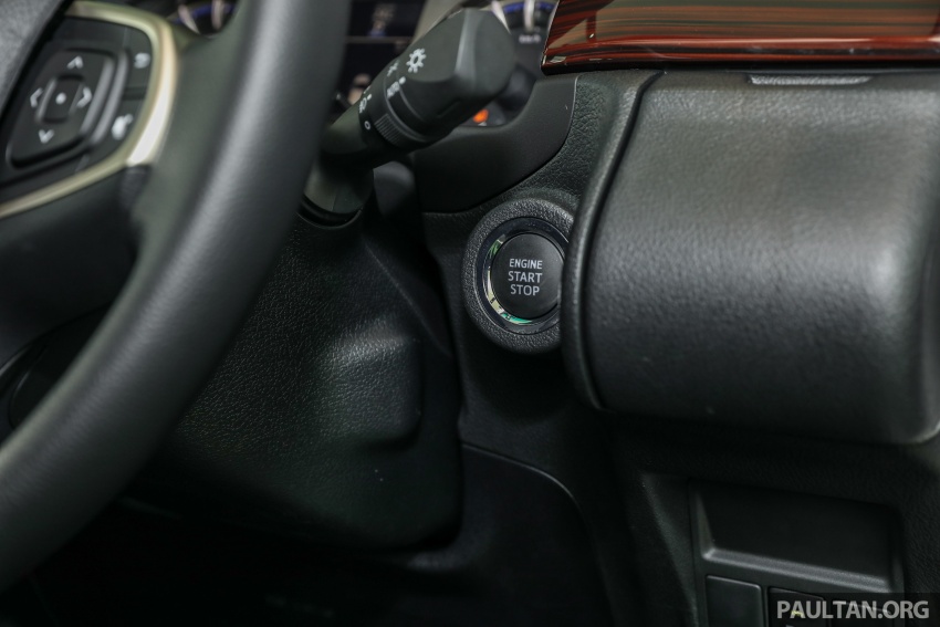 GALERI: Toyota Innova 2.0X – lampu hadapan LED, tempat duduk kapten, kit badan baharu, RM133k 723204