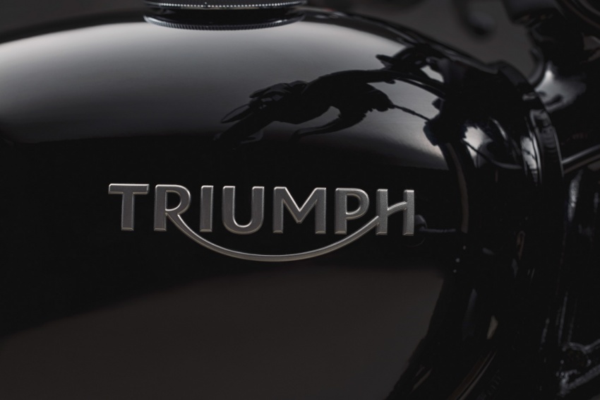 Triumph Bonneville Bobber Black – bukan sekadar penampilan lebih garang, prestasi turut dipertingkat 718769