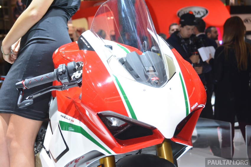 2017 EICMA: Ducati Panigale V4 – double the fun 738160