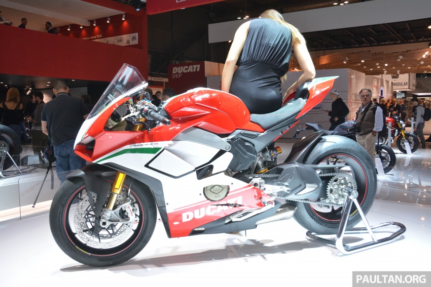 2017 EICMA: Ducati Panigale V4 – double the fun 738164