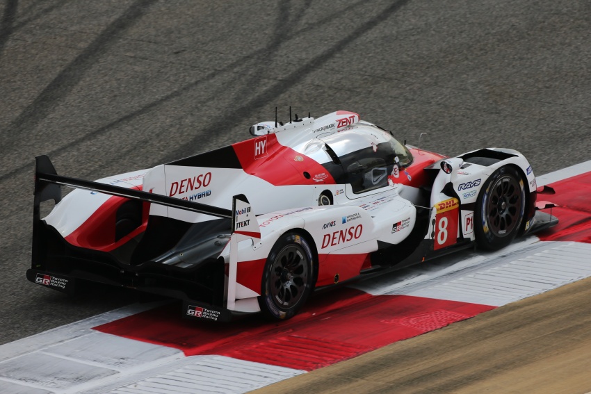 Fernando Alonso tests Toyota LMP1 car at Bahrain 740752