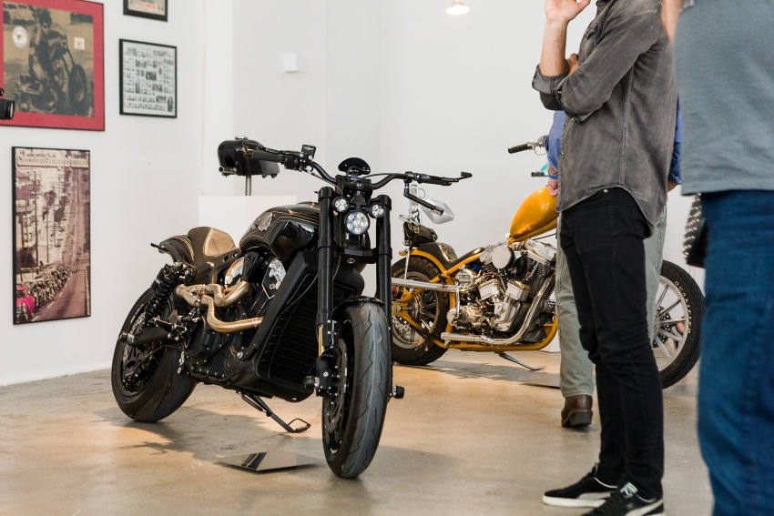Indian Motorcycles shows Scout Bobber custom bikes 731773