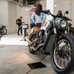 Indian Scout Bobber 2018 diubah suai oleh tiga ikon