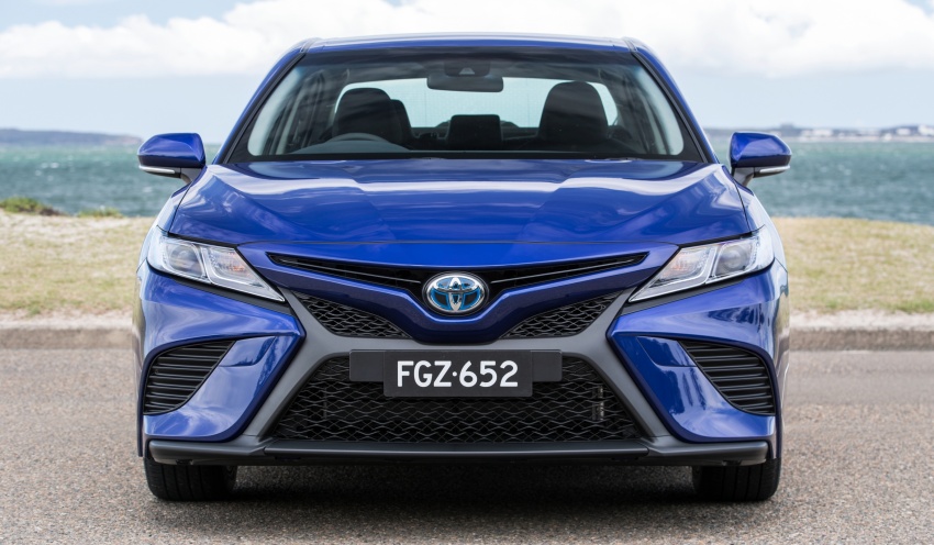 Toyota Camry 2018 tembusi pasaran Australia – 2.5L, hibrid dan 3.5L V6, harga bermula RM86k-RM137k 741270