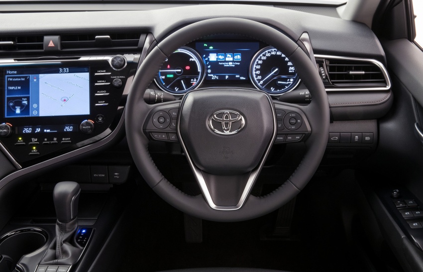 Toyota Camry 2018 tembusi pasaran Australia – 2.5L, hibrid dan 3.5L V6, harga bermula RM86k-RM137k 741272