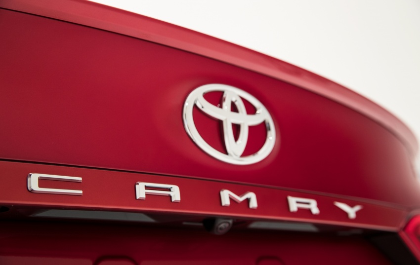 Toyota Camry 2018 tembusi pasaran Australia – 2.5L, hibrid dan 3.5L V6, harga bermula RM86k-RM137k 741340