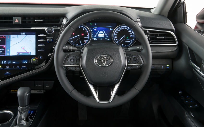 Toyota Camry 2018 tembusi pasaran Australia – 2.5L, hibrid dan 3.5L V6, harga bermula RM86k-RM137k 741342