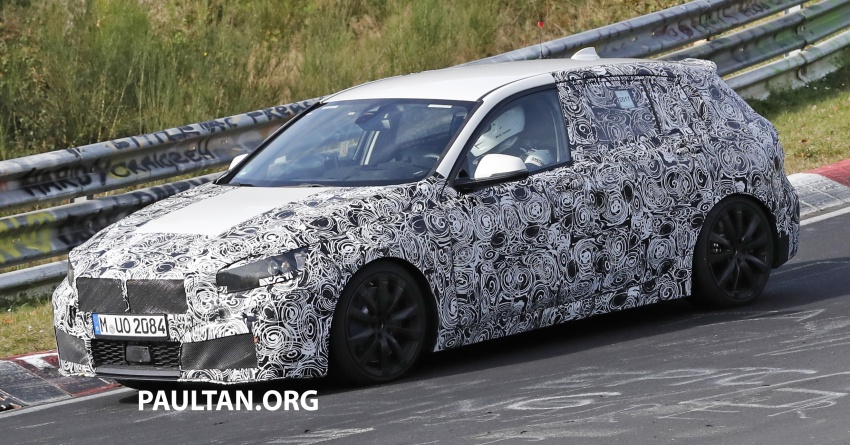 SPIED: Next-gen BMW 1 Series shows its new interior 736973