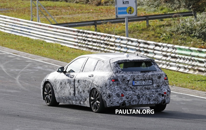 SPIED: Next-gen BMW 1 Series shows its new interior 736977