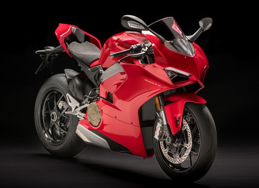 Ducati Panigale V4 didedahkan – enjin empat silinder, kelengkapan baru, tiga variasi termasuk model terhad 732870