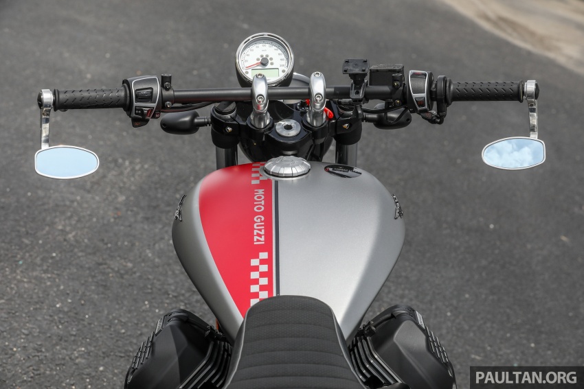 REVIEW: 2017 Moto Guzzi V9 Bobber – riding Stelvio 744297