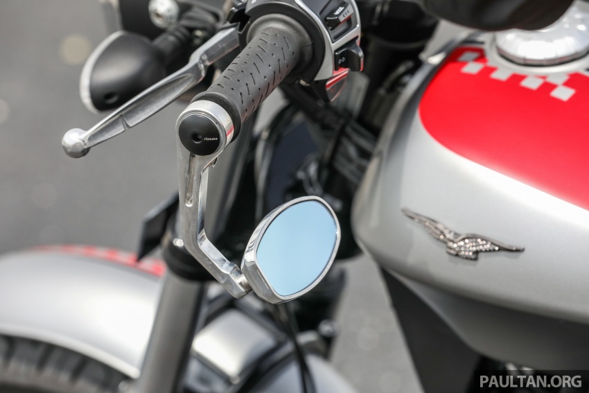 REVIEW: 2017 Moto Guzzi V9 Bobber – riding Stelvio 744304