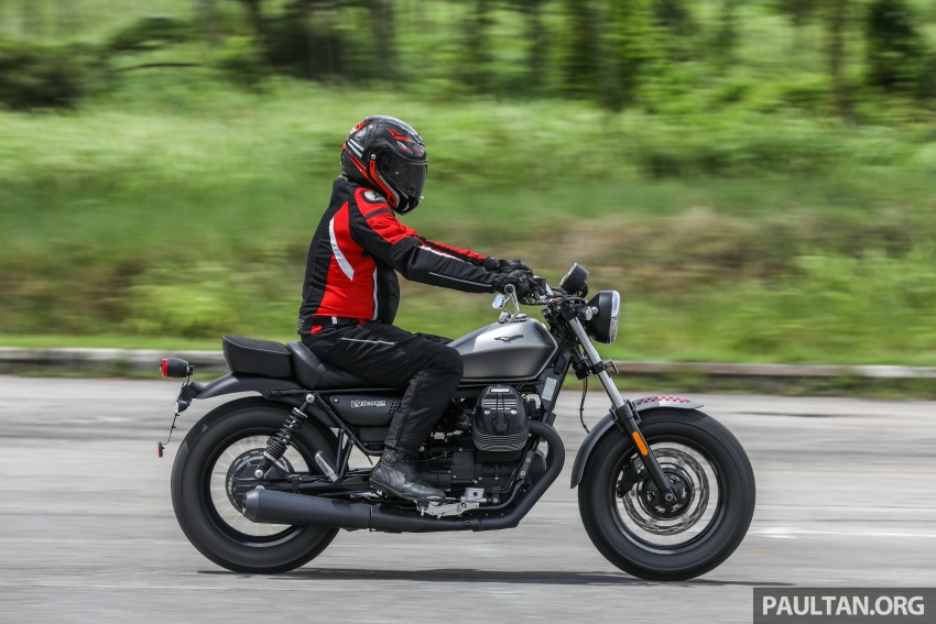 REVIEW: 2017 Moto Guzzi V9 Bobber – riding Stelvio 744315