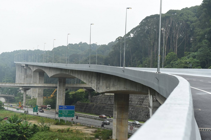 Jalan Pintas Rawang telah mula dibuka pada lalu lintas 745076