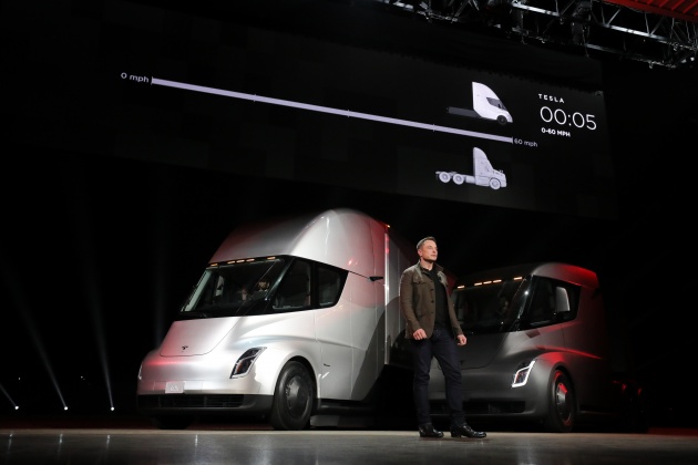 Tesla Semi – futuristic truck with Enhanced Autopilot; 0-97 km/h sprint in 20 seconds with 36-tonne load