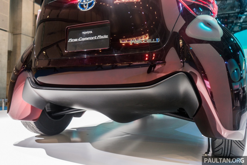 Tokyo 2017: Toyota Fine-Comfort Ride showcases new hydrogen technology – six seats, 1,000 km range 732086
