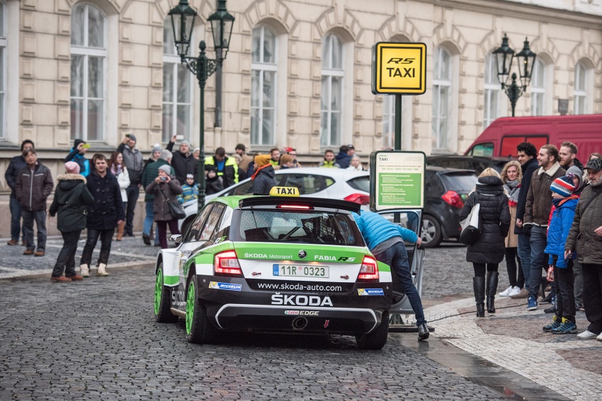 Skoda celebrates WRC2 win with city centre taxi rides 753962