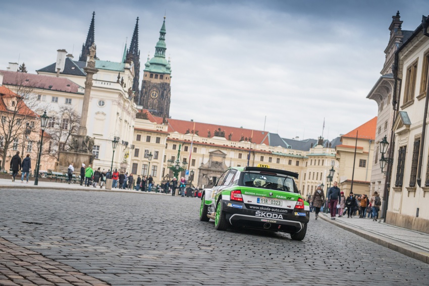 Skoda celebrates WRC2 win with city centre taxi rides 753966