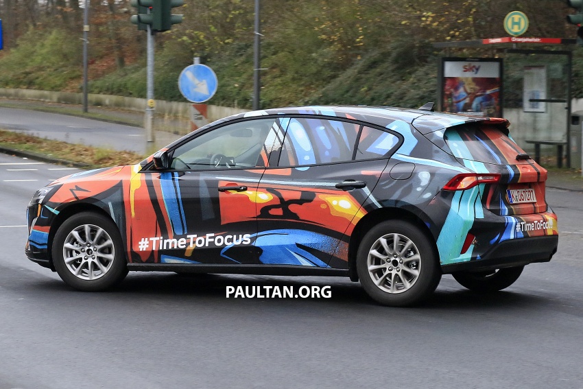 2018 Ford Focus officially teased with colourful camo 753782