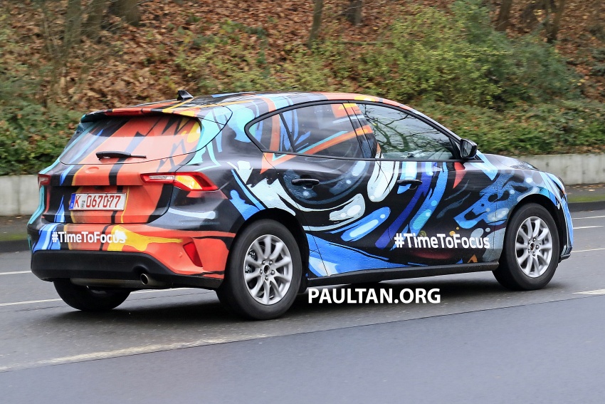 2018 Ford Focus officially teased with colourful camo 753784