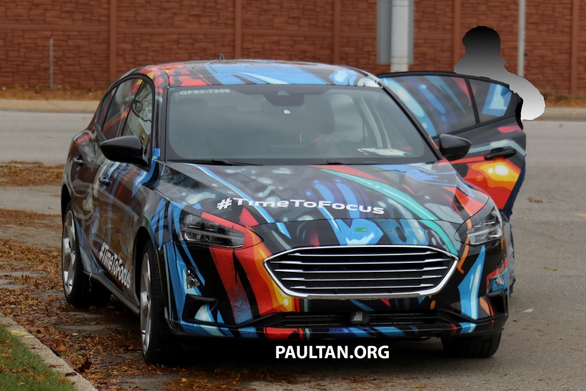 2018 Ford Focus officially teased with colourful camo 753766
