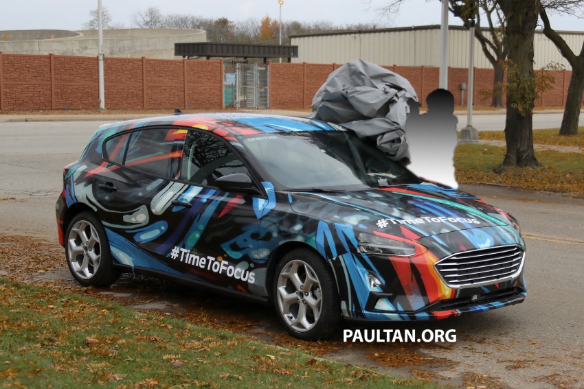 2018 Ford Focus officially teased with colourful camo 753767