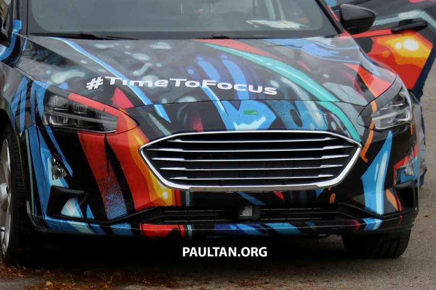 2018 Ford Focus officially teased with colourful camo 753772