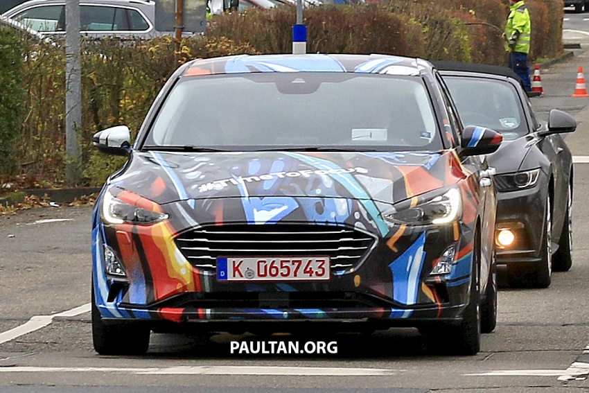 2018 Ford Focus officially teased with colourful camo 753787