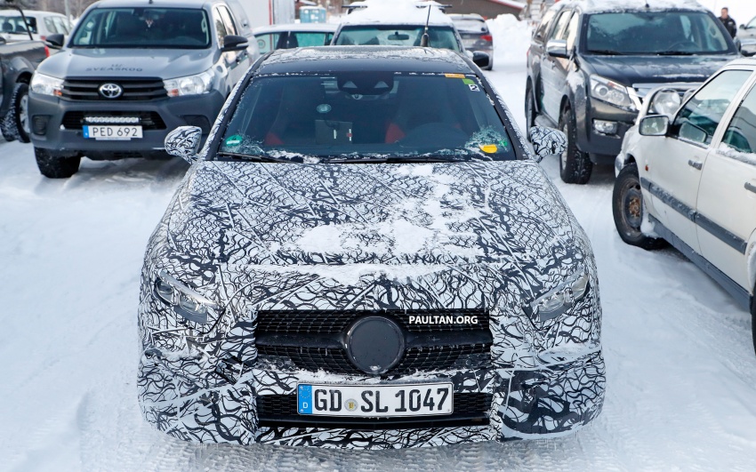 SPIED: 2018 Mercedes A-Class plug-in hybrid spotted! 753208