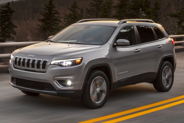 Jeep Cherokee facelift – first pictures, info revealed