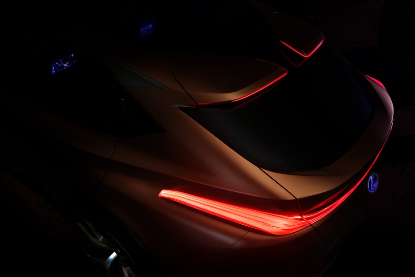 Lexus LF-1 Limitless teased – new flagship crossover concept to make official debut at 2018 NAIAS in Detroit 747407