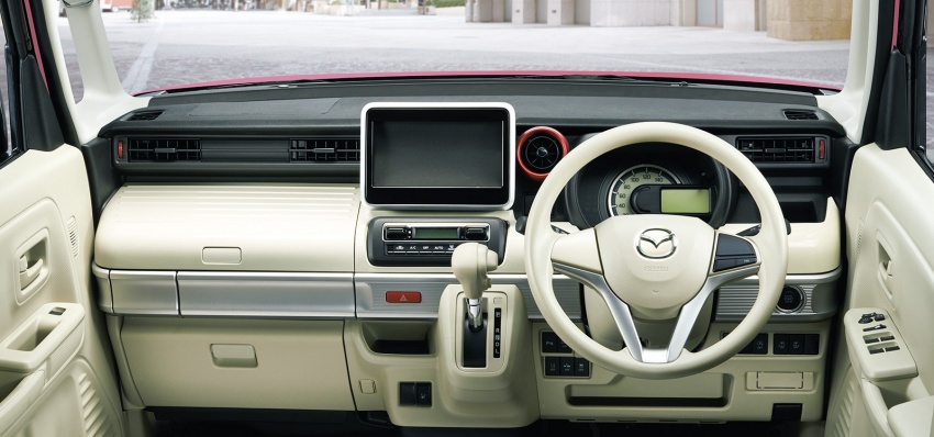 Mazda introduces Flair Wagon, plus Custom Style 754330
