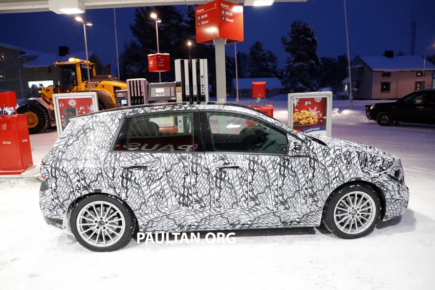 SPIED: Next-gen Mercedes-Benz B-Class seen again 749743