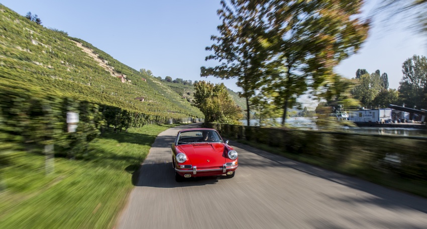 Porsche Museum showcases its oldest 911, from 1964 751675