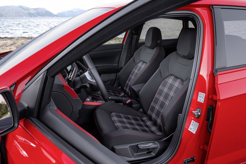 Volkswagen Polo GTI Mk6 kini mula dijual di Jerman – 2.0L TSI, 200 PS/320 Nm, DSG enam-kelajuan, RM116k Image #751045