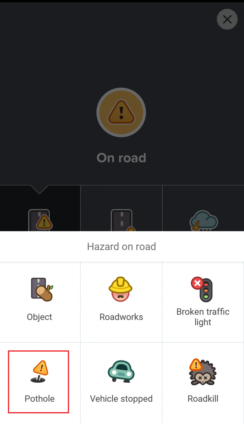Reporting potholes in Selangor with the Waze app 749836