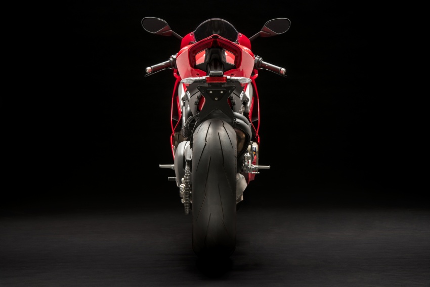 2018 Ducati Panigale V4 in Malaysia this April? Booking price from RM133,900 to RM359,900 756853