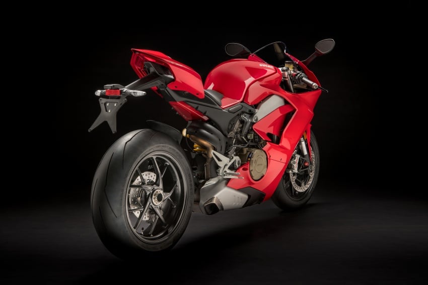 2018 Ducati Panigale V4 in Malaysia this April? Booking price from RM133,900 to RM359,900 756859