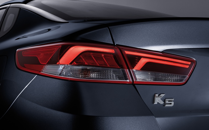 Kia Optima facelift debuts – new K5 launched in Korea 770617