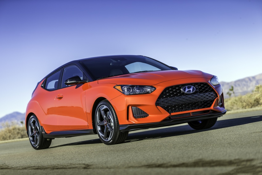 2019 Hyundai Veloster debuts at Detroit Auto Show – new N performance model joins the range with 275 hp 762825