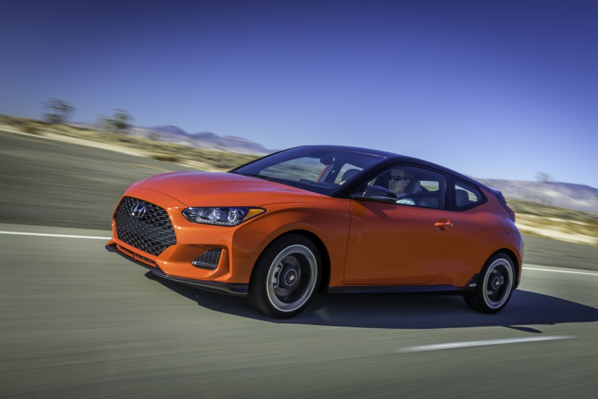 2019 Hyundai Veloster debuts at Detroit Auto Show – new N performance model joins the range with 275 hp 762882