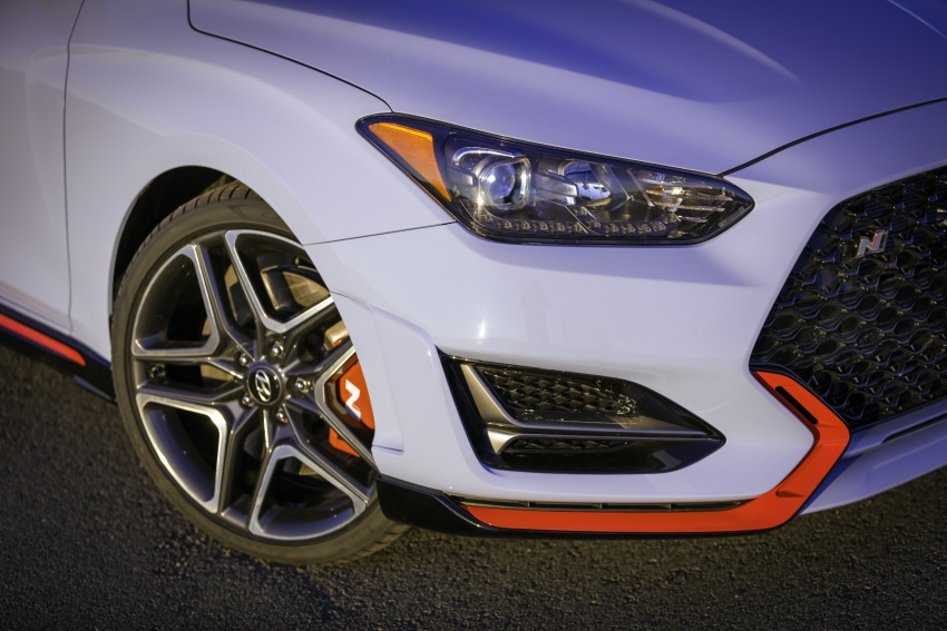2019 Hyundai Veloster debuts at Detroit Auto Show – new N performance model joins the range with 275 hp 762902