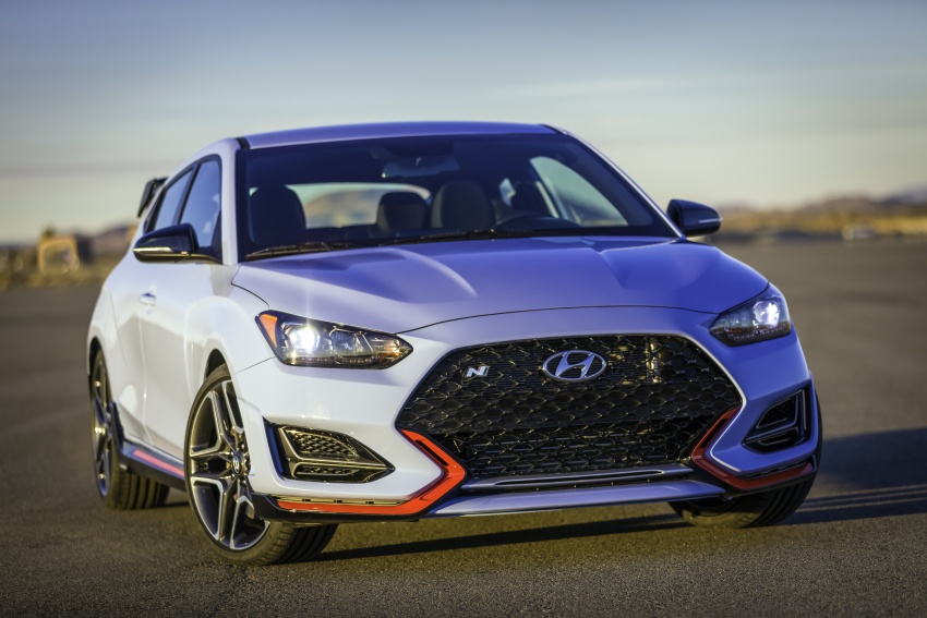 2019 Hyundai Veloster debuts at Detroit Auto Show – new N performance model joins the range with 275 hp 762903