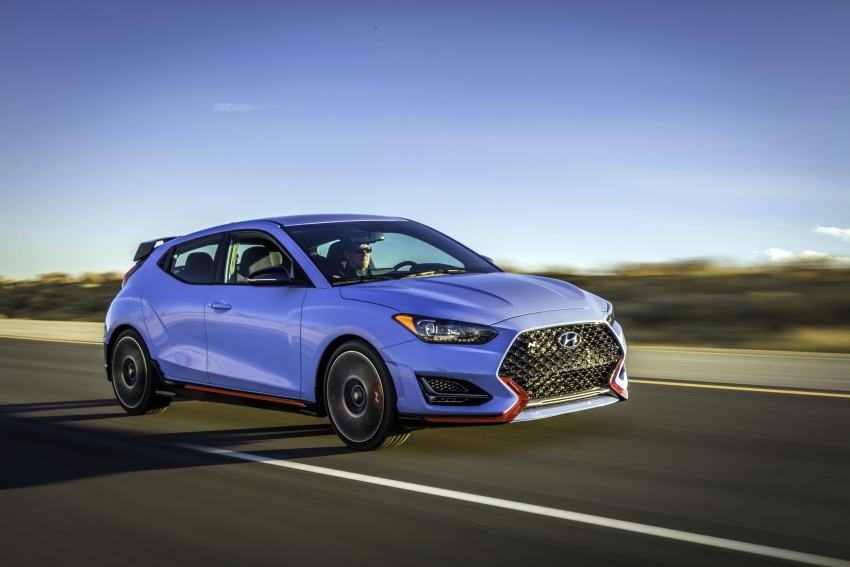 2019 Hyundai Veloster debuts at Detroit Auto Show – new N performance model joins the range with 275 hp 762937